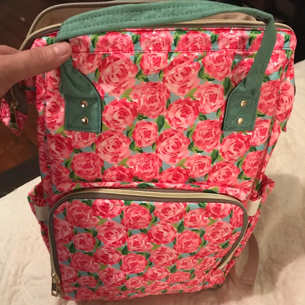 Diaperbag backpack 🎒Roses pattern